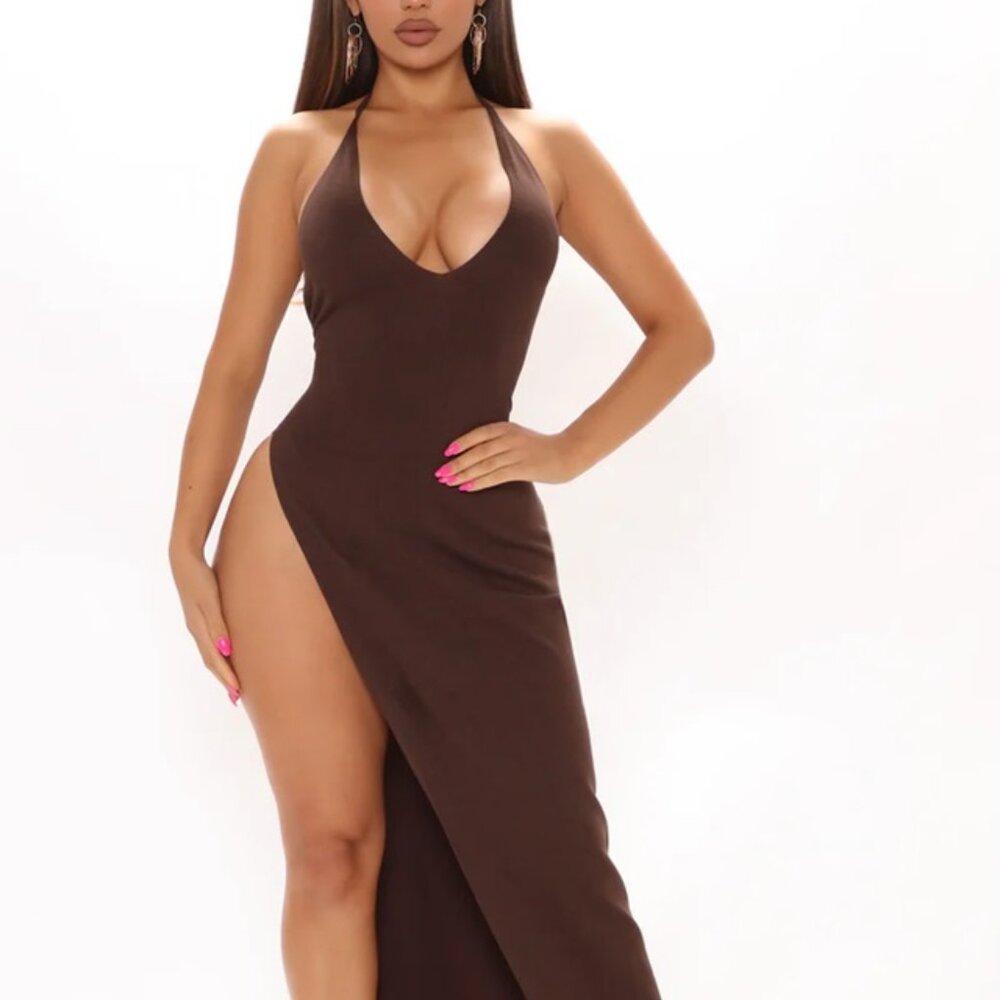 Just A Little Higher Sweater Maxi Dress - Chocolate size S